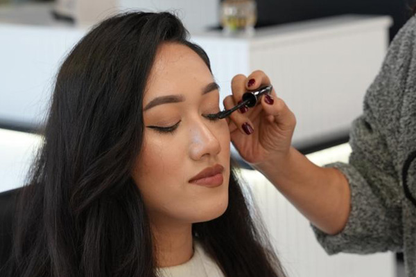 Yüz ve Kaş Hizmetleri